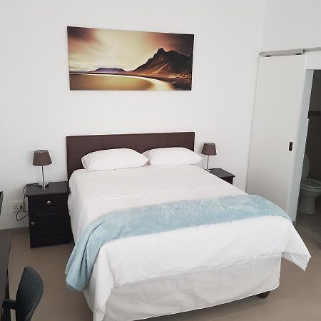 Fama Lodge Rm12 Cape Town Ngoại thất bức ảnh